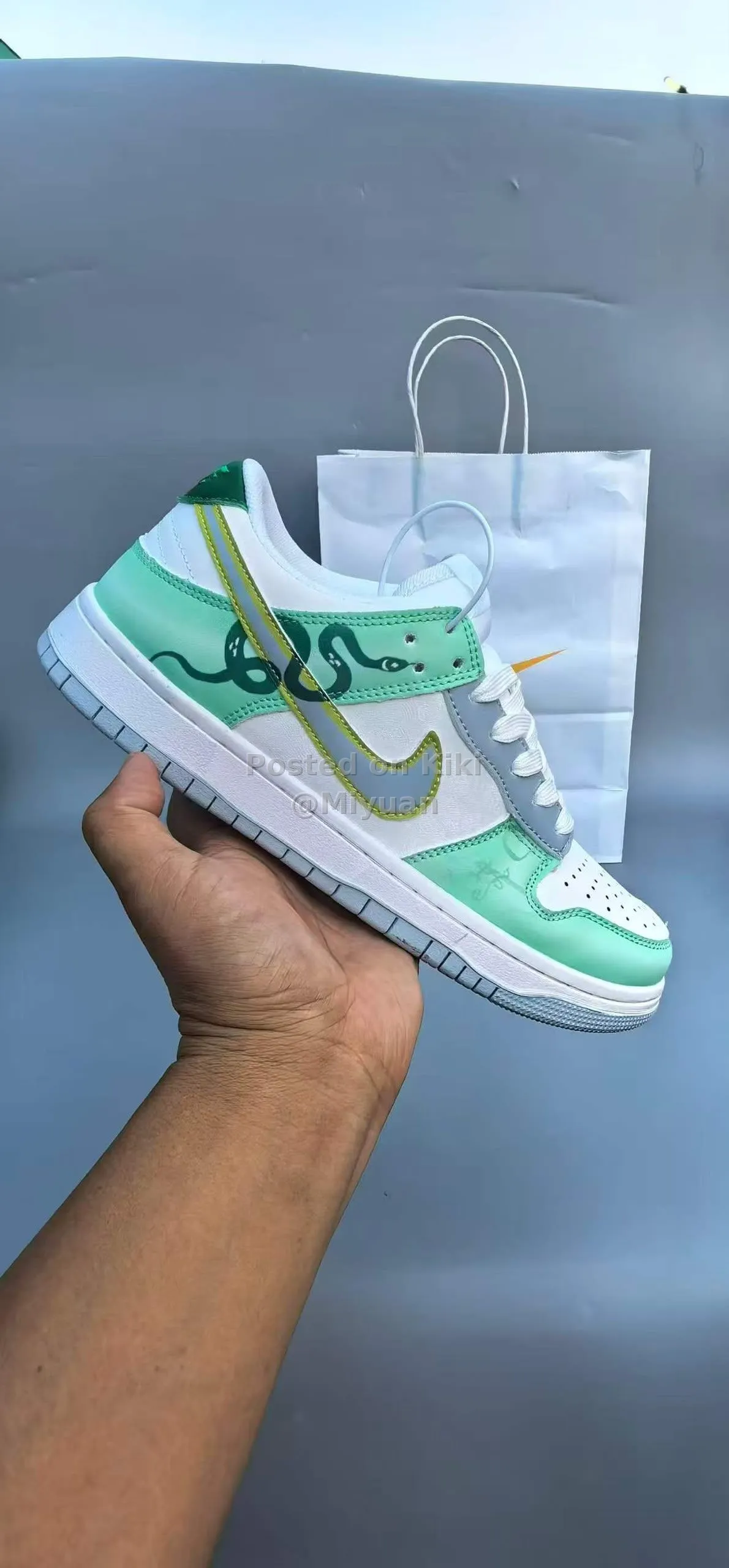 Nike SB Dunk Low – Mint Green/White Snake Edition